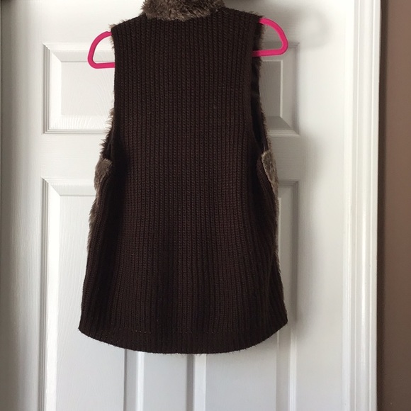 Confess Faux Vest - Picture 3 of 3